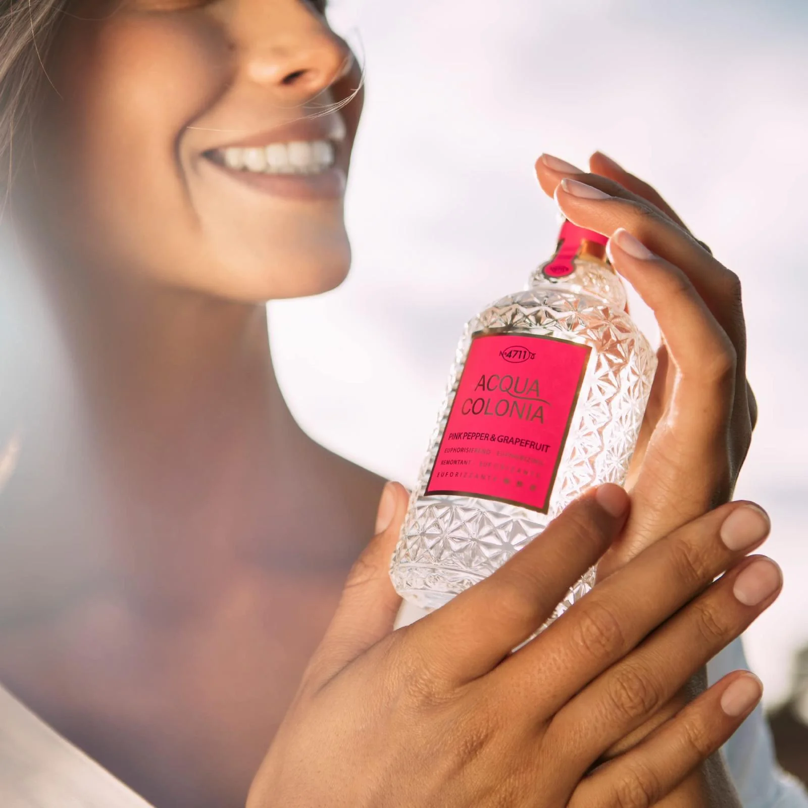 4711 Acqua Colonia Pink Pepper & Grapefruit Eau de Cologne for Everyone - Image 3