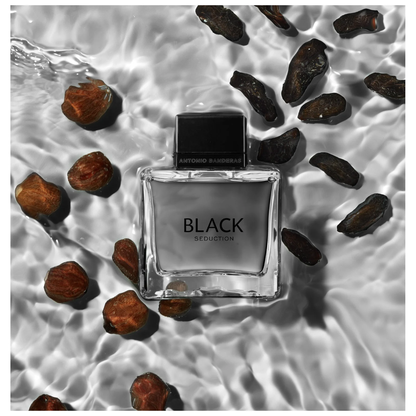Antonio Banderas Black Seduction Eau de Toilette for Men - Image 9