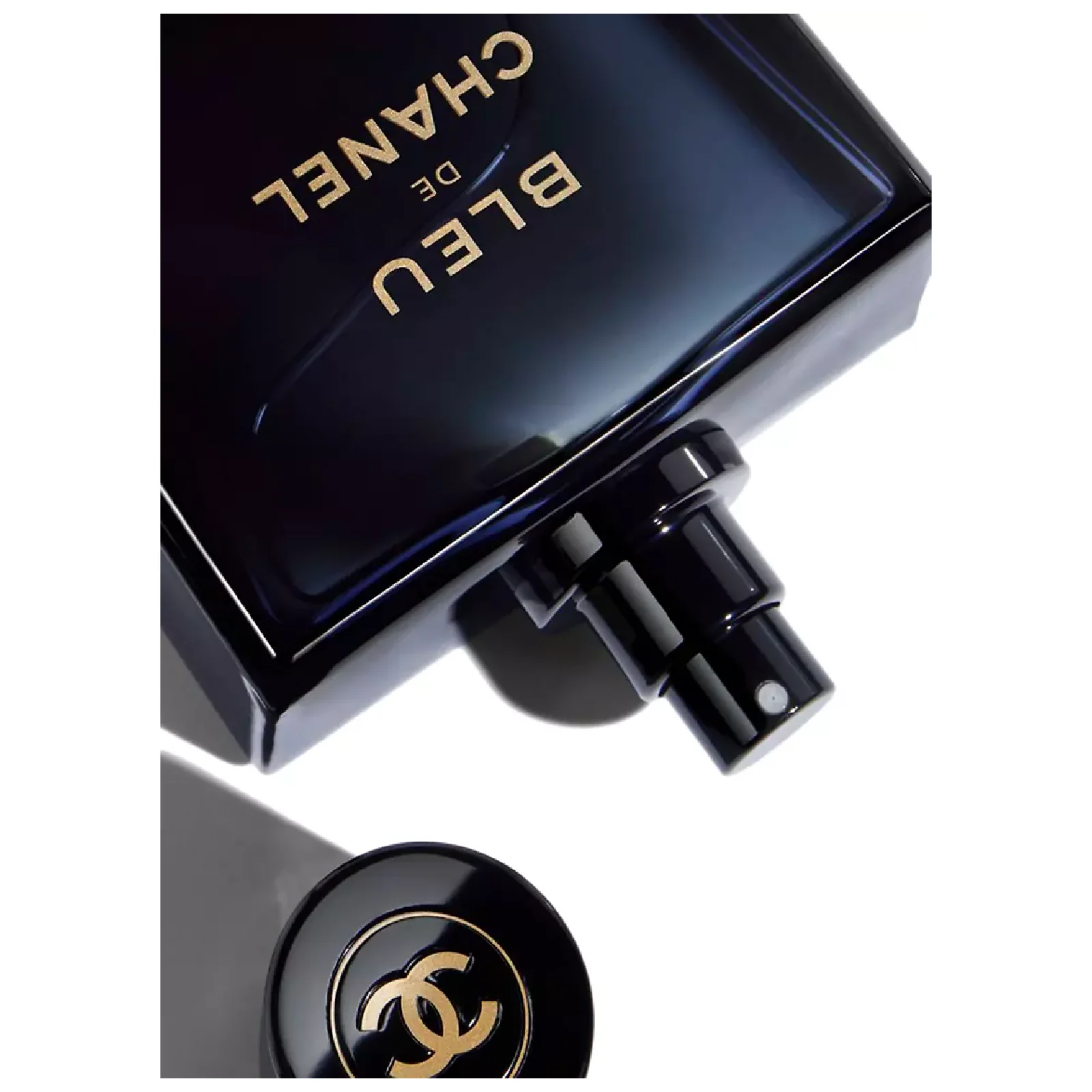 Chanel Bleu de Chanel Parfum for Men - Image 3
