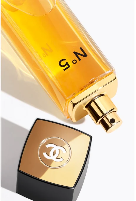 Chanel Nº. 5 Eau de Toilette for Women - Image 3