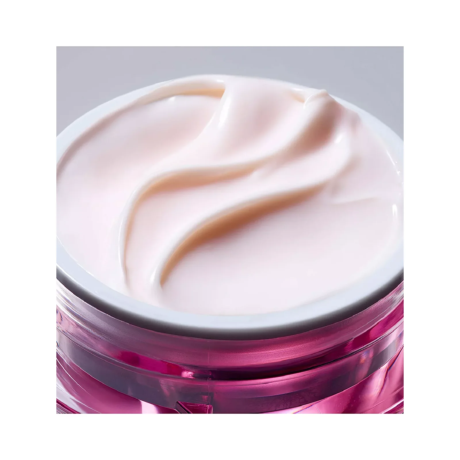 Estee Lauder Resilience Multi-Effect Tri-Peptide Eye Cream - Image 2
