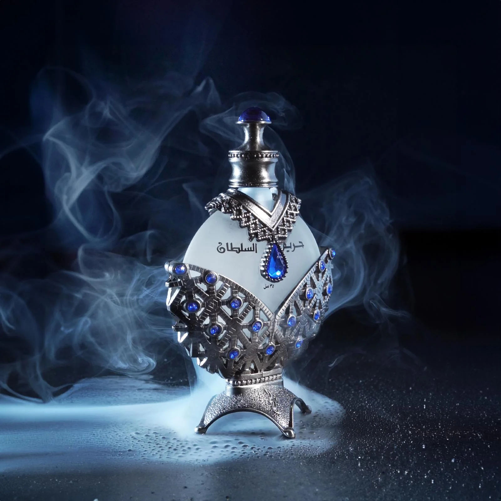 Khadlaj Hareem Al Sultan Blue Concentrated Perfume Oil for Everyone - Image 5