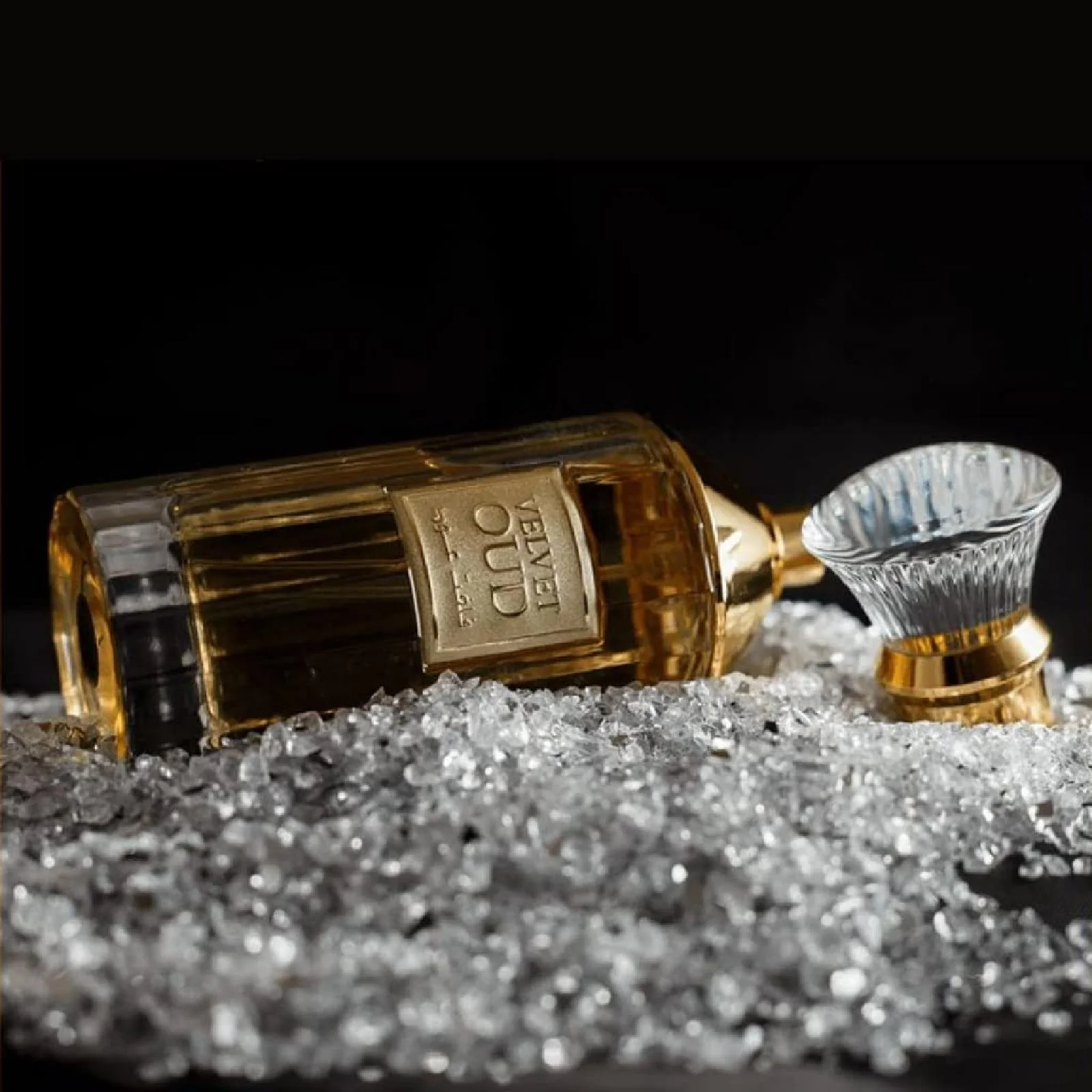 Lattafa Velvet Oud Eau de Parfum for Everyone - Image 5