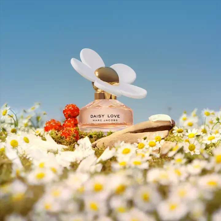 Marc Jacobs Daisy Love Eau de Toilette for Women - Image 16