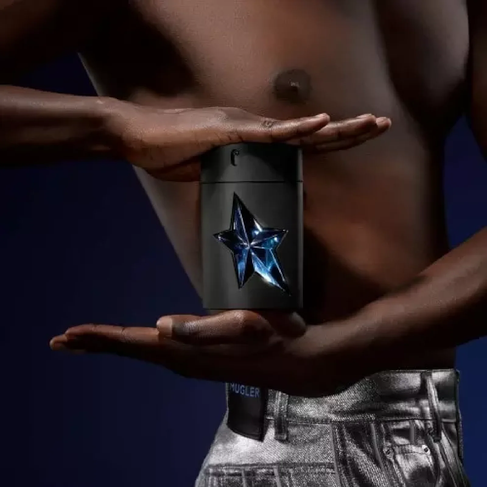 Mugler Angel A*men Refillable Rubber Eau de Toilette for Men - Image 4