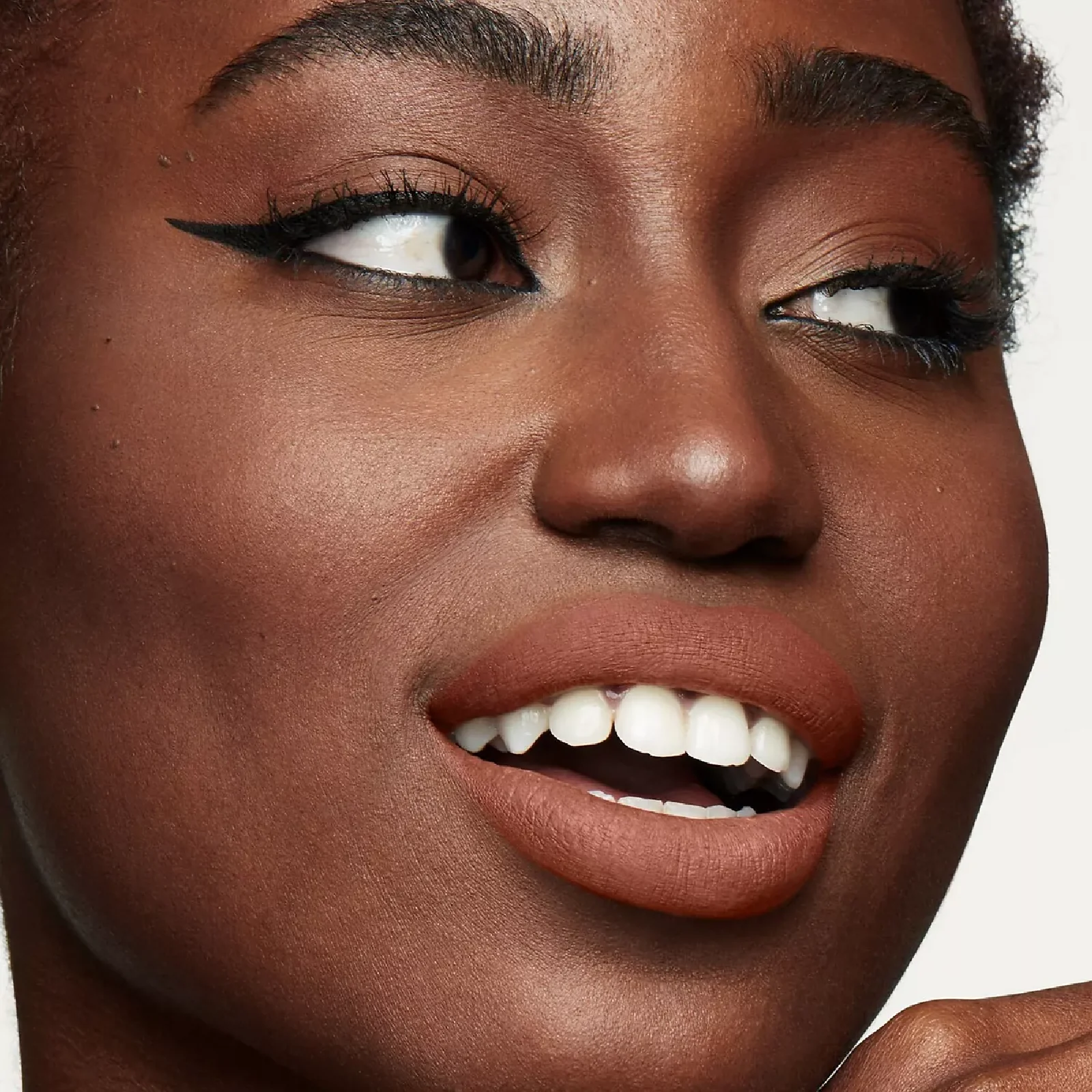 Smashbox Always On Liquid Eye Liner for Women - Image 9