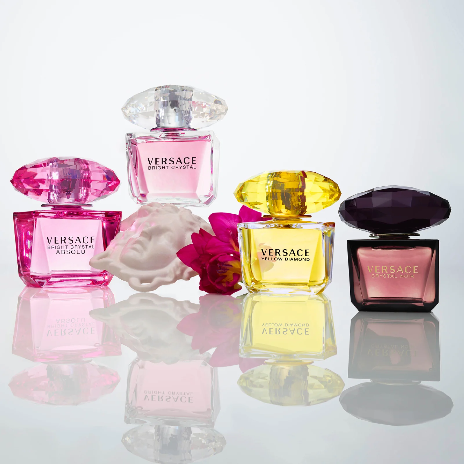 Versace Yellow Diamond Eau de Toilette for Women - Image 15