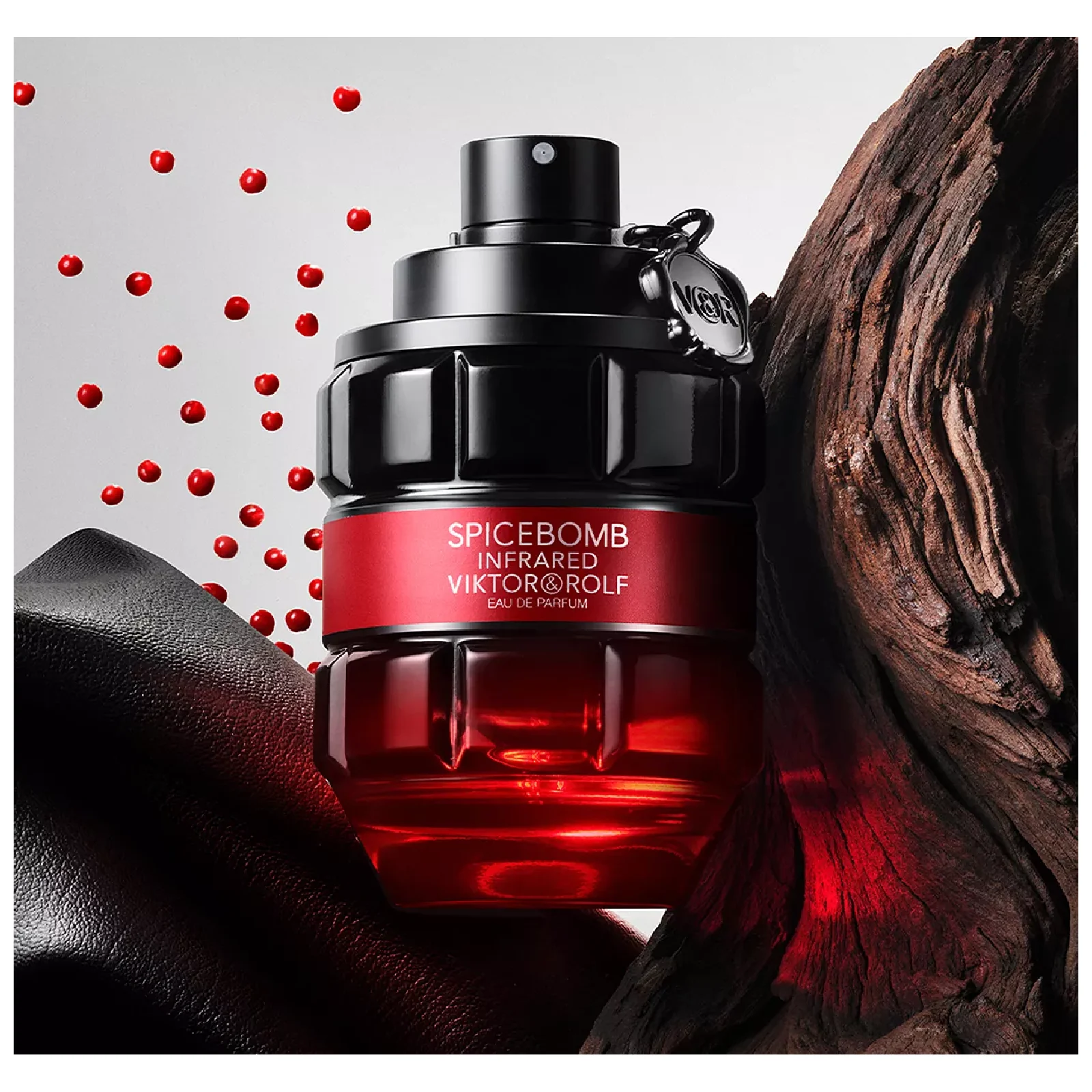 Viktor & Rolf Spicebomb Infrared Eau de Parfum for Men - Image 4