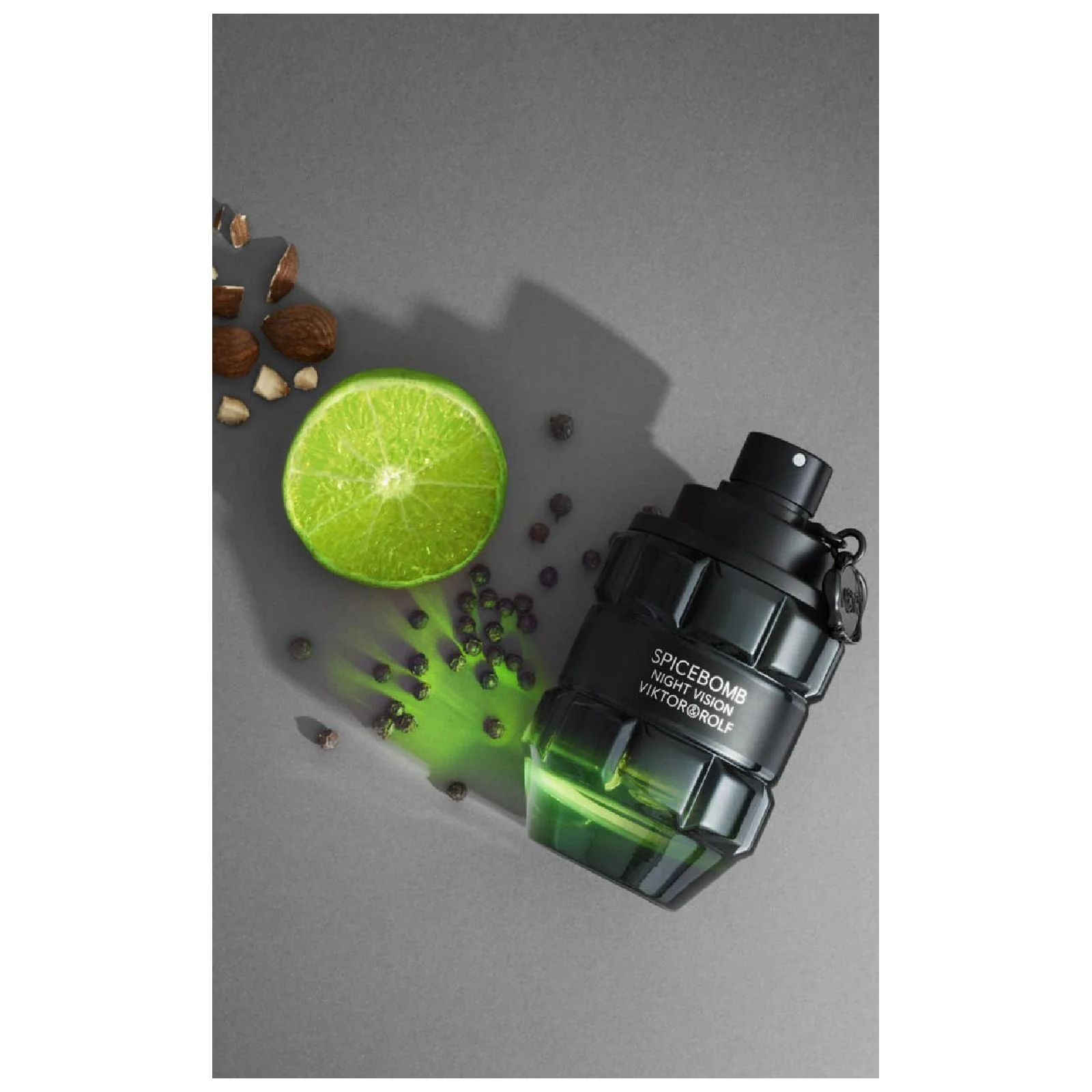 Viktor & Rolf Spicebomb Night Vision Eau de Toilette for Men - Image 5